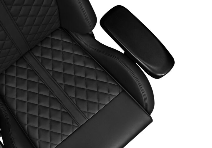 Fotel gamingowy YUMISU 2050 Magnetic Real Leather BLACK